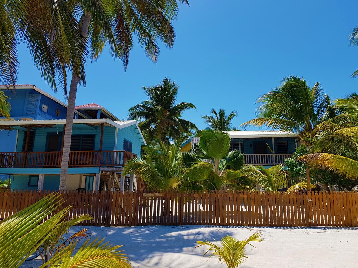 Villa Carolyn'S House à Caye Caulker Extérieur photo